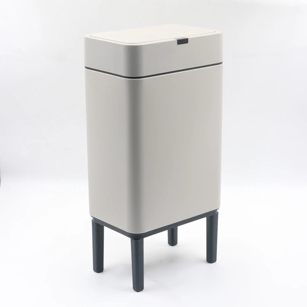 Smart Touchless Square Waste Bin / Stylish Motion Sensor White Trash Bin with Stand