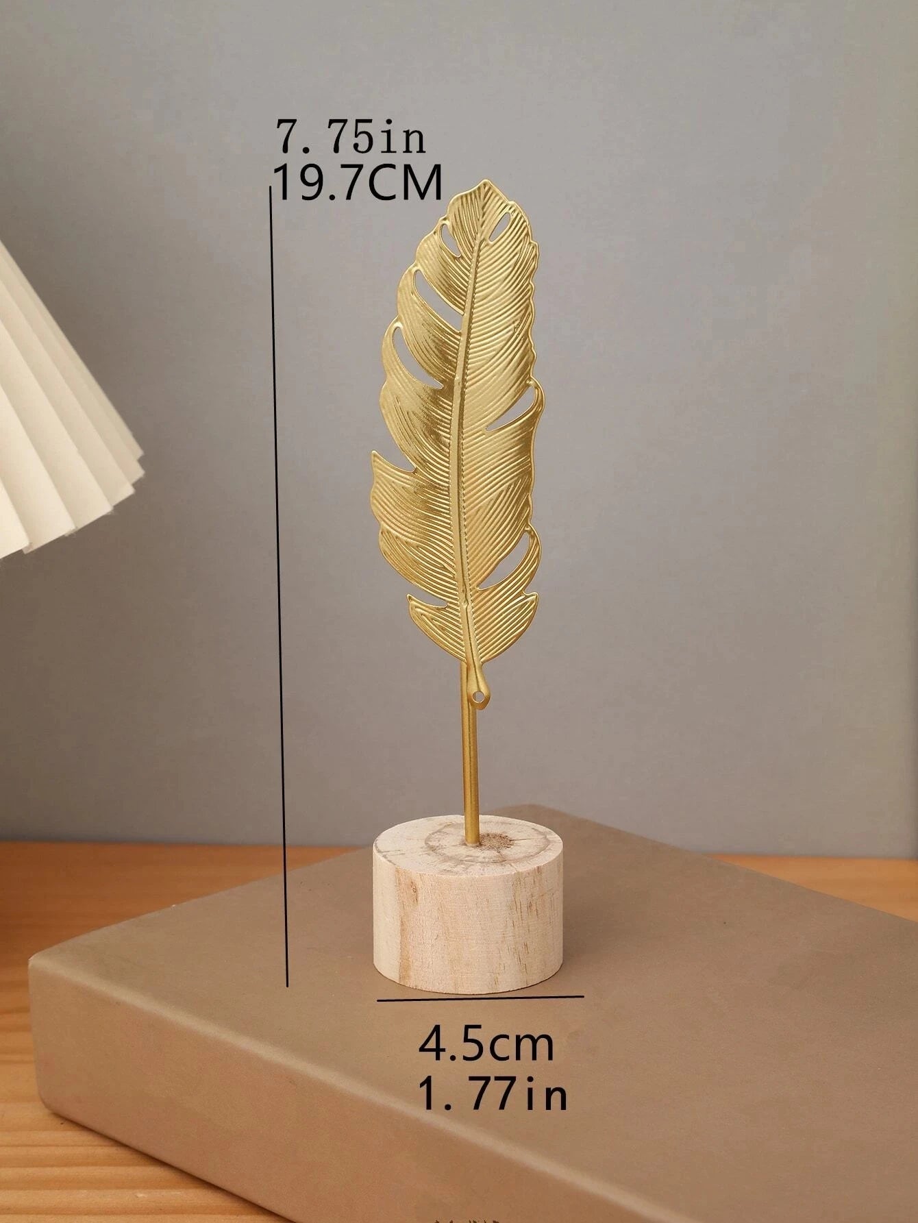 GOLD FEATHER LEAVES HOME DECO