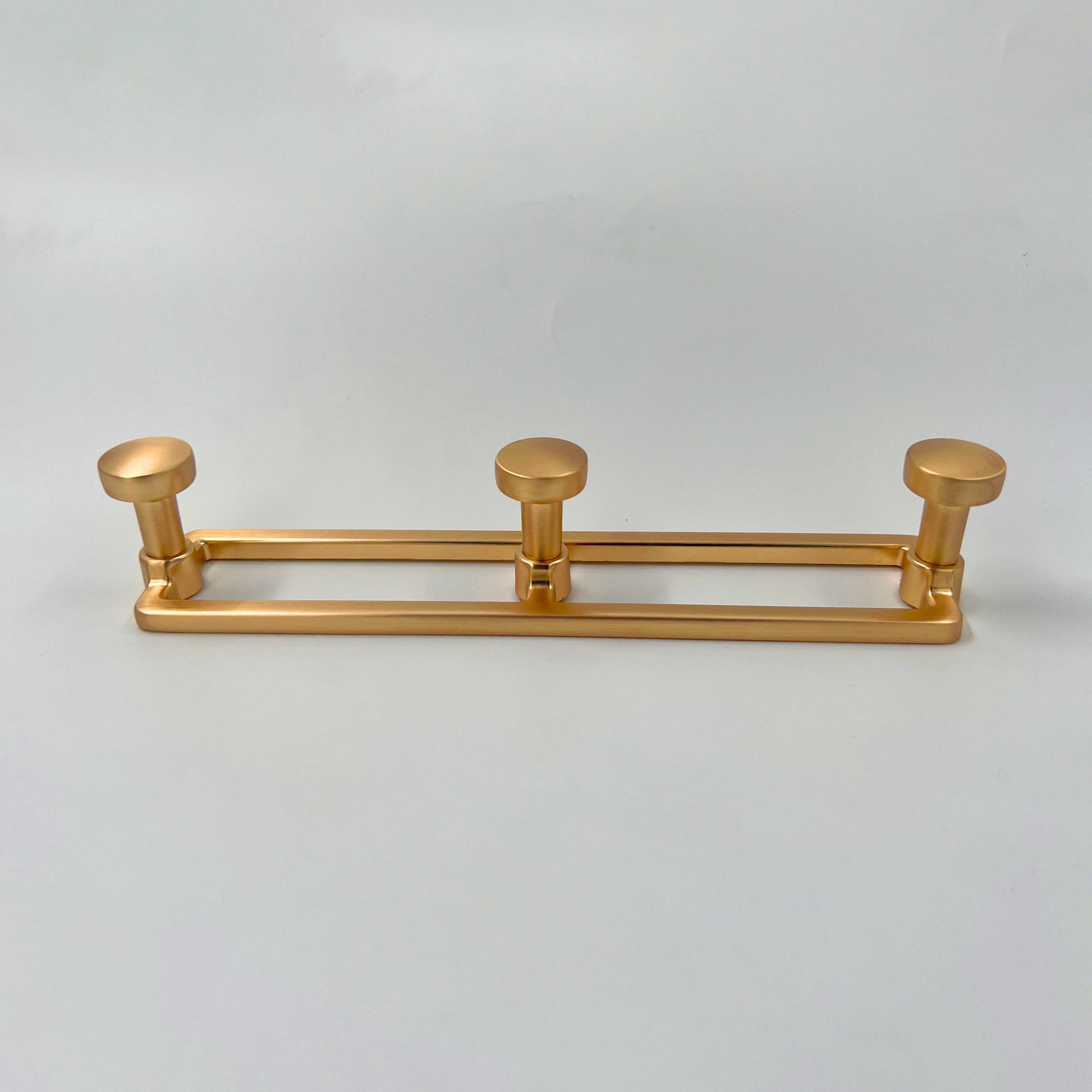 STAIN ELEGANT TRIOLINE WALL MOUNTED CLOTH HOOK