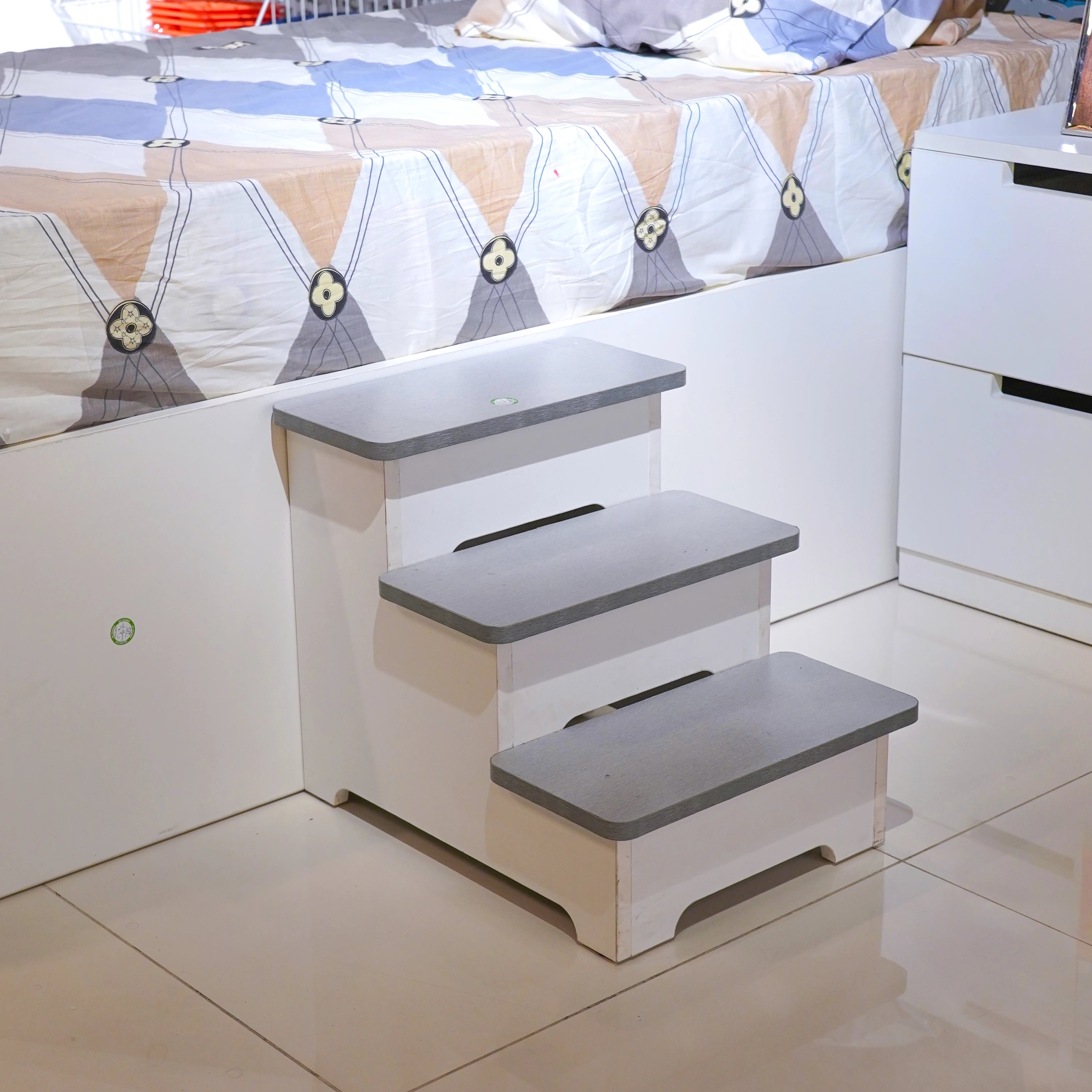 Liora Compact Bedside 3 Step Ladder