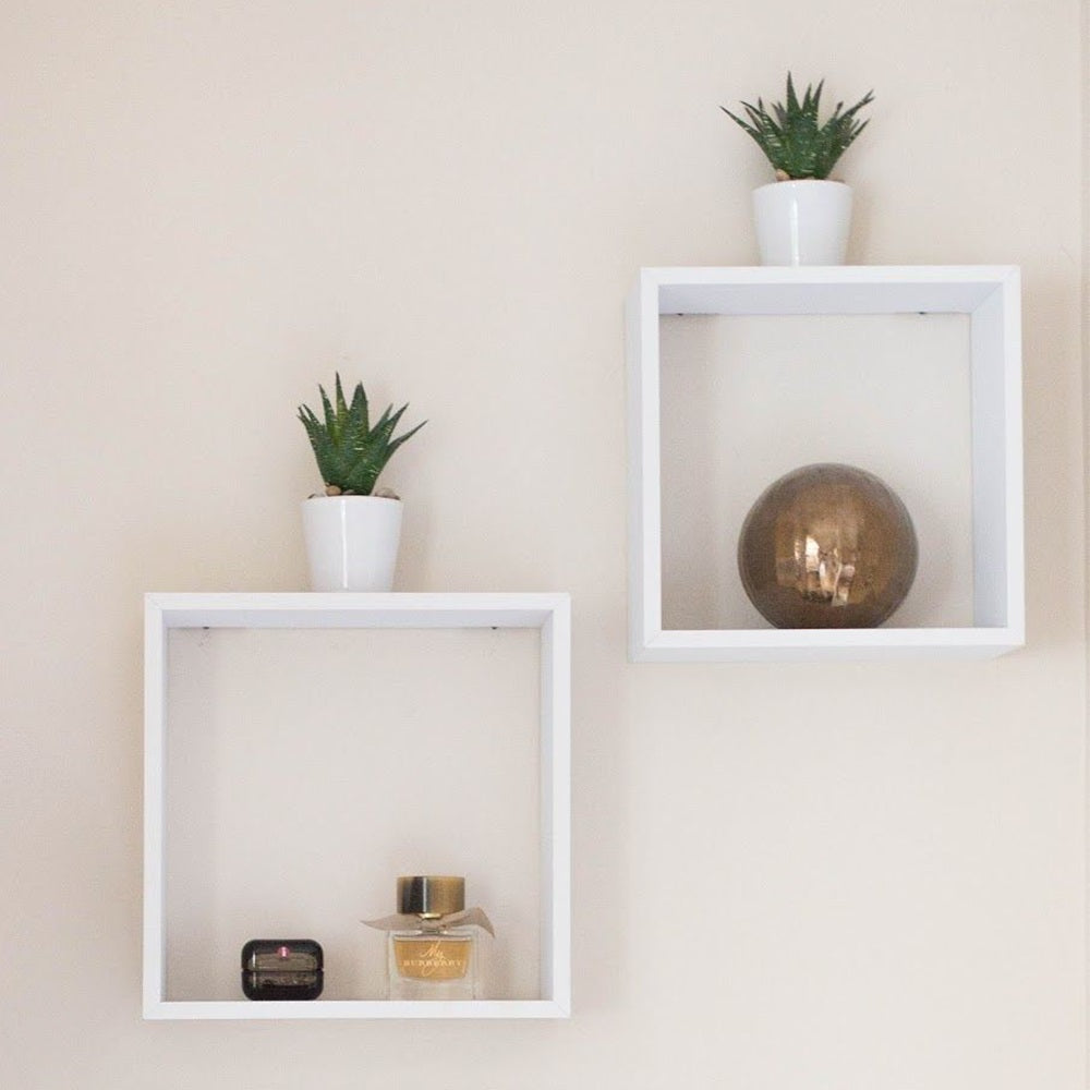 WHITE WALL SQUARE FLOATING SHELF