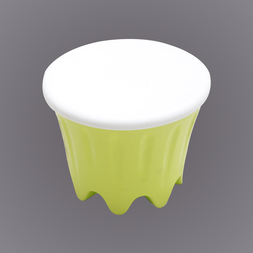 KIDS PLASTIC STOOL WITH STORAGE - GREEN