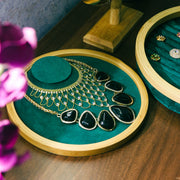 EMERALD GREEN NECKLACE DISPLAY