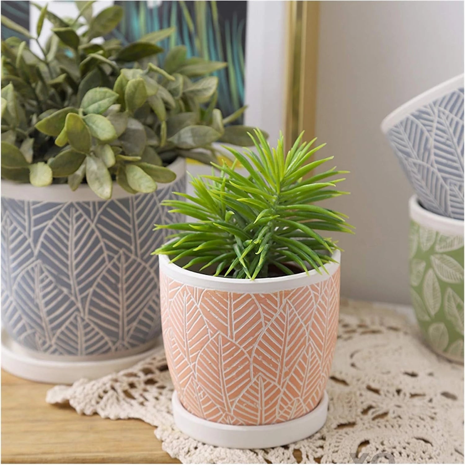 FLORAL FANTASY CEMENT POT - ORANGE