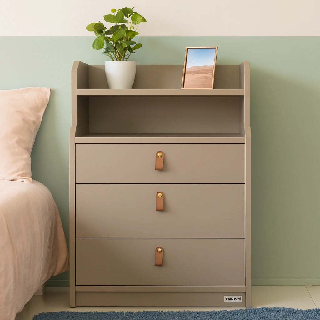 Mattoni Modern Chest of Drawer With Upper Shelf