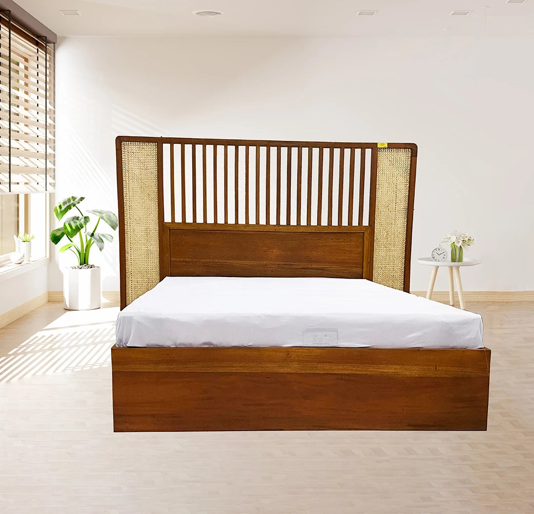 RATTAN DESIGN MAHOGANY BED