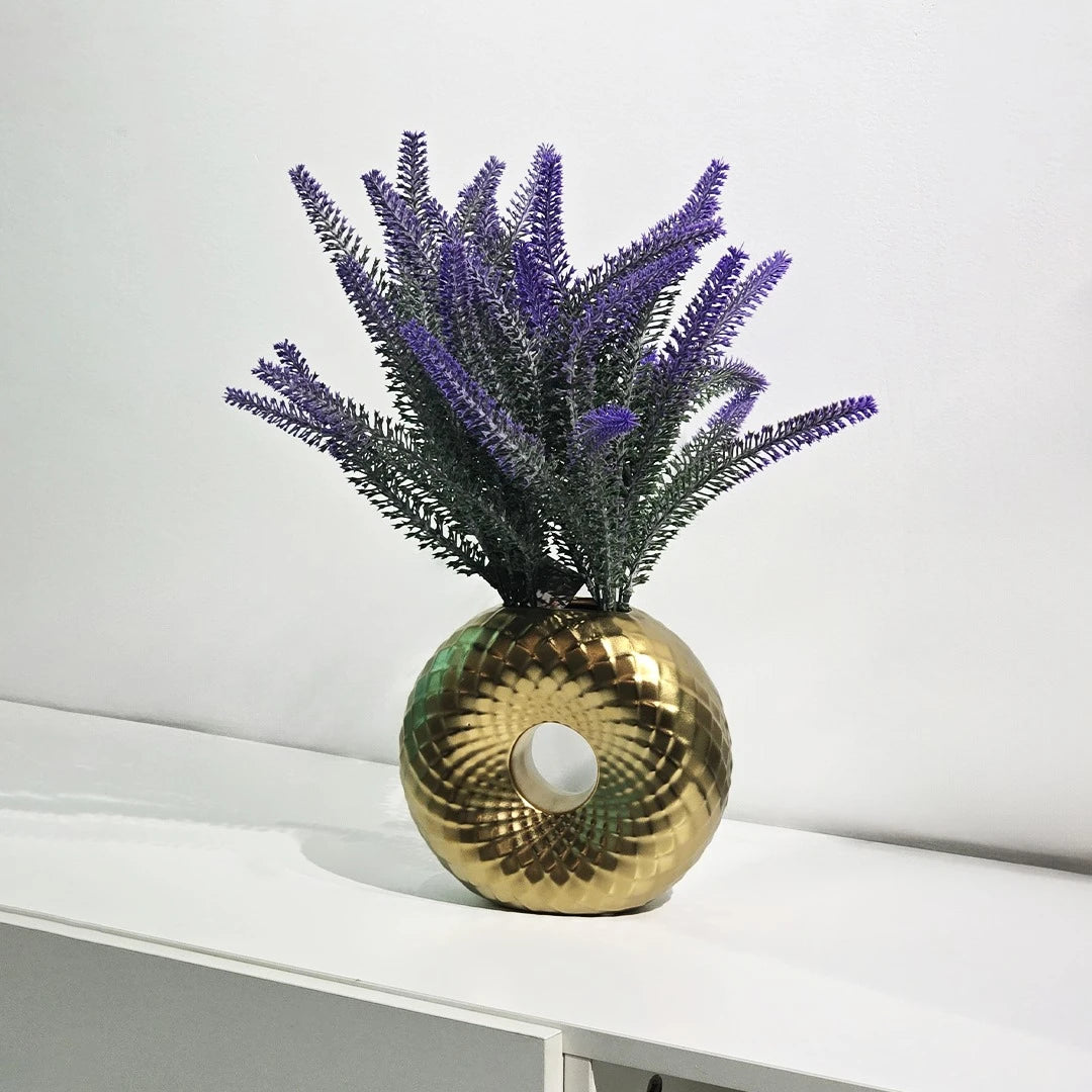 LUXURY CHARM ROUND GOLD VASE