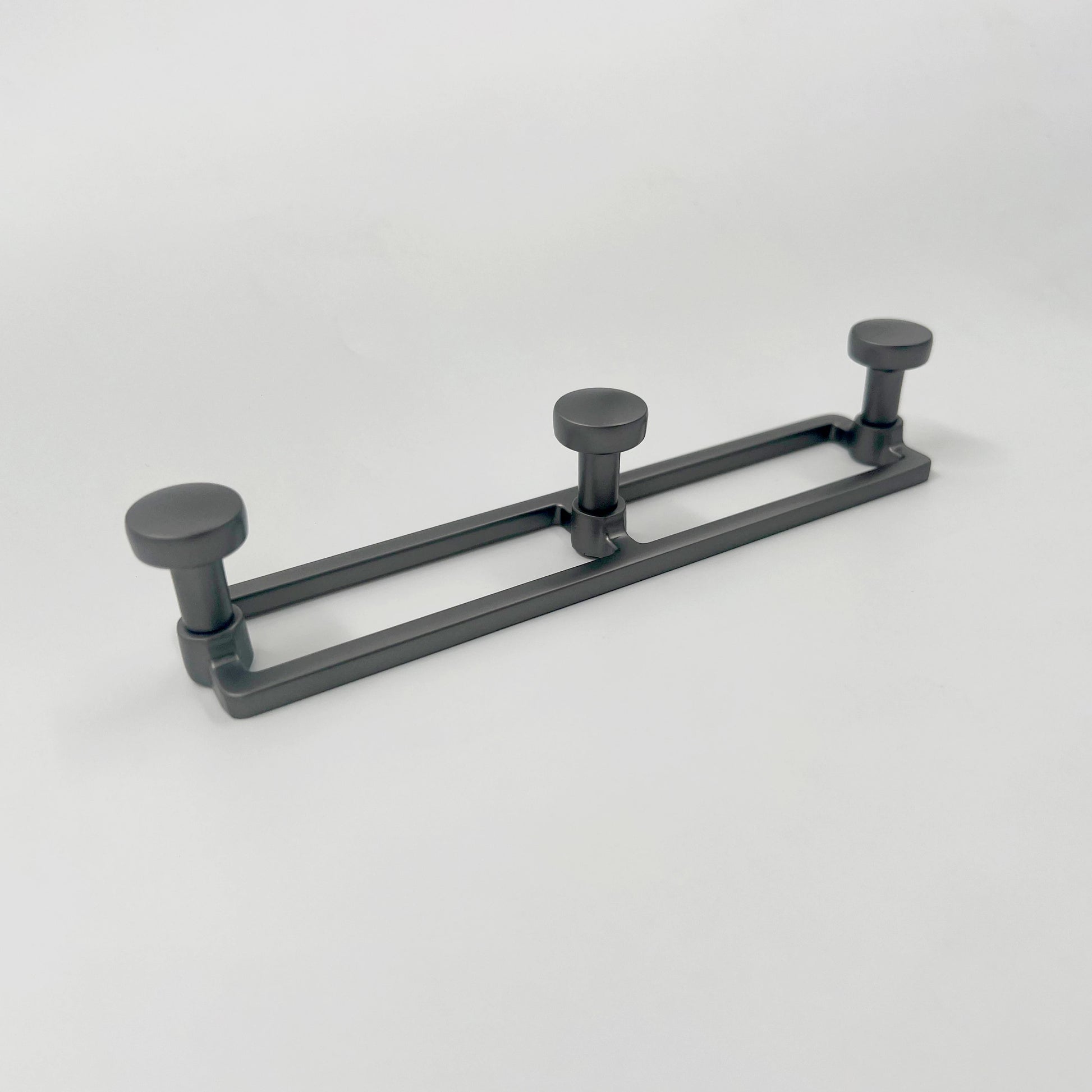 STAIN ELEGANT TRIOLINE WALL MOUNTED CLOTH HOOK