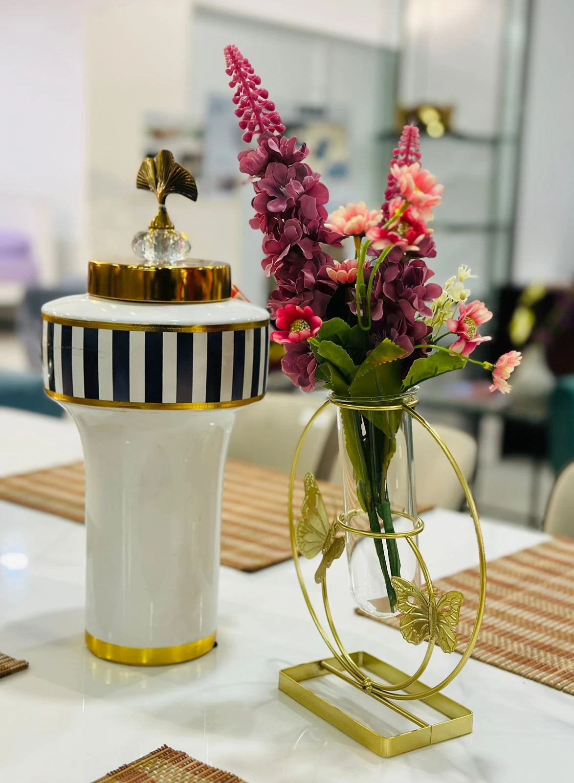 ELEGANT STRIPED DECORATIVE JAR