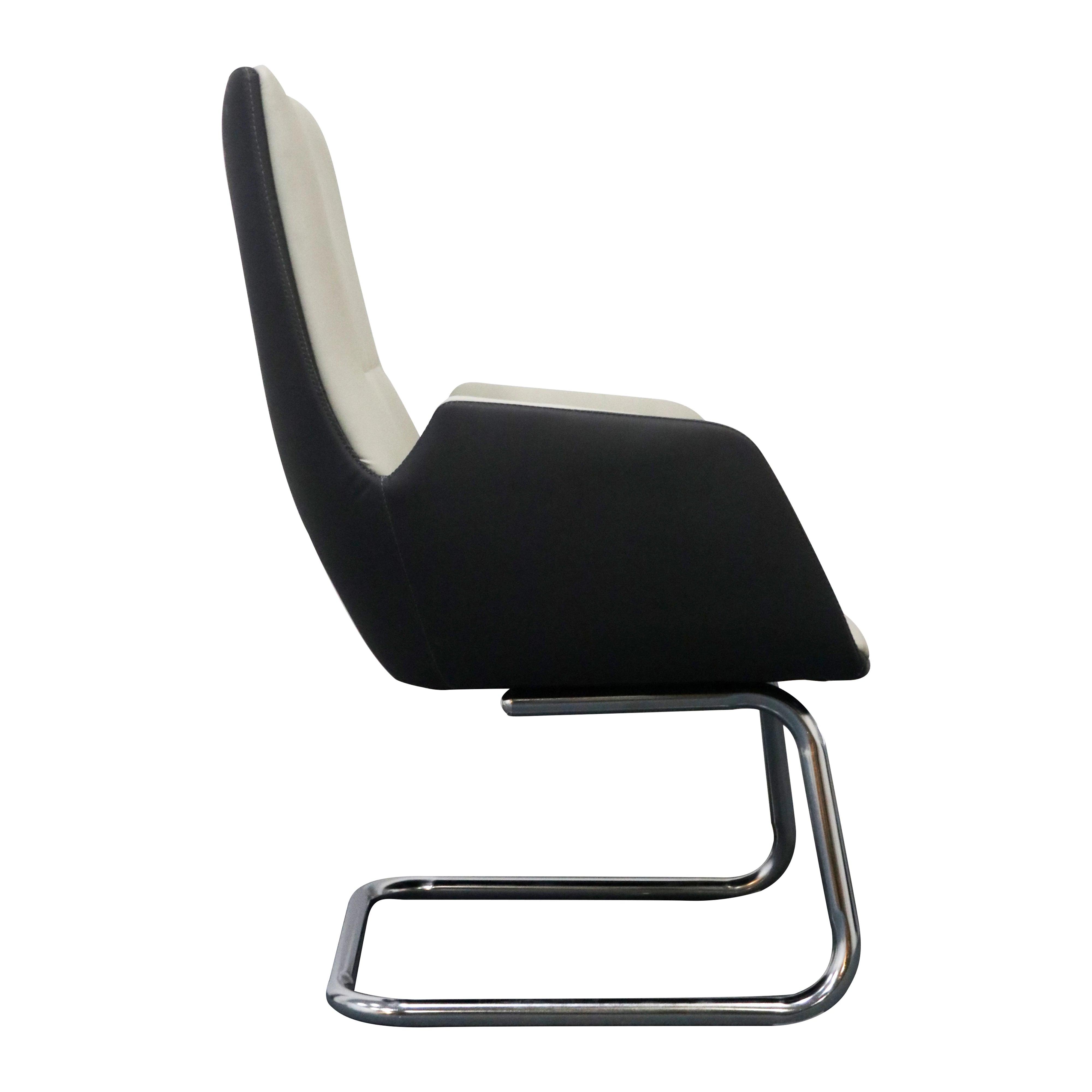 EXECUTIVE COMFORT WHITE OFFICE CHAIR