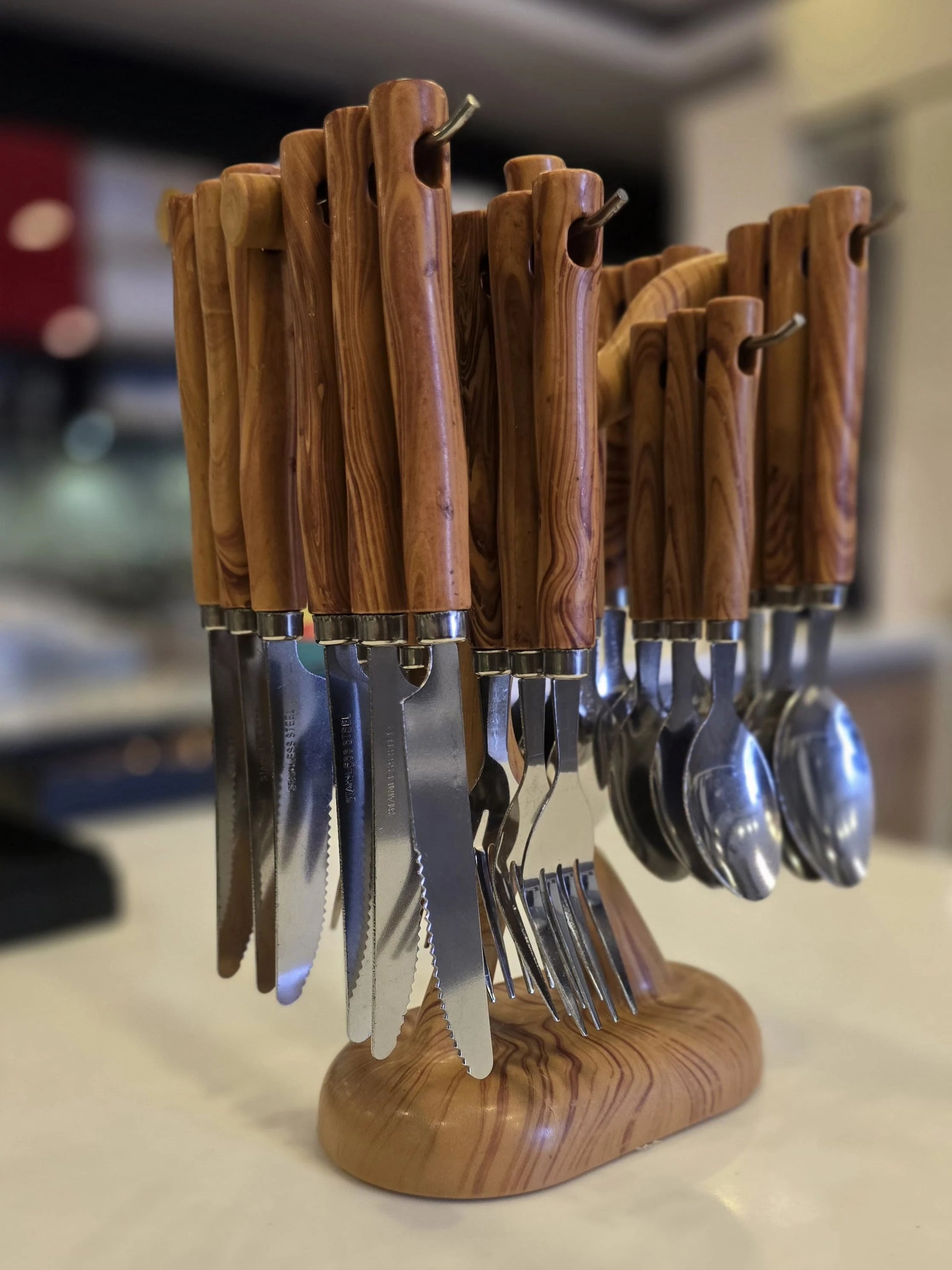WOODEN CUTLERY SET WITH TREE STAND