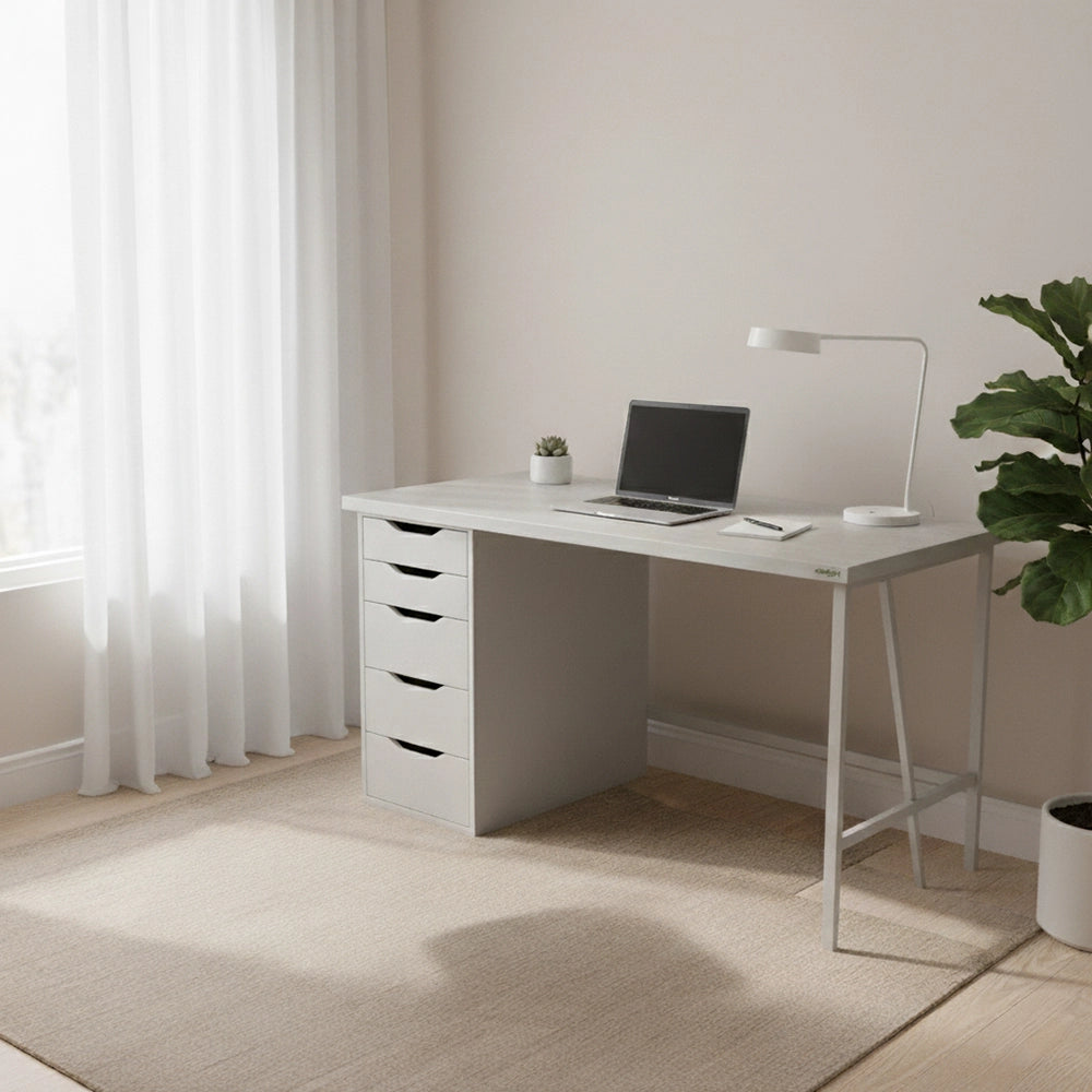 Liam Hairline Gray Table Top