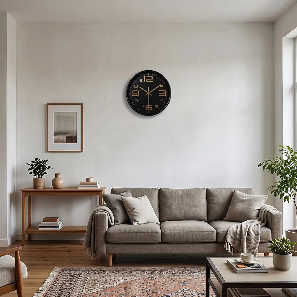 Modern Decorative Round Analog Wall Clock