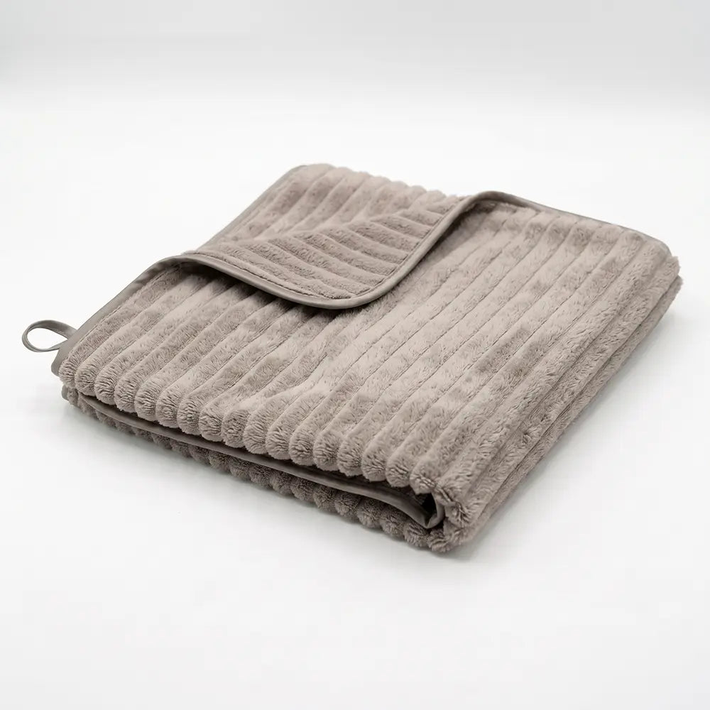 Soft Wave Textured Bath Towel